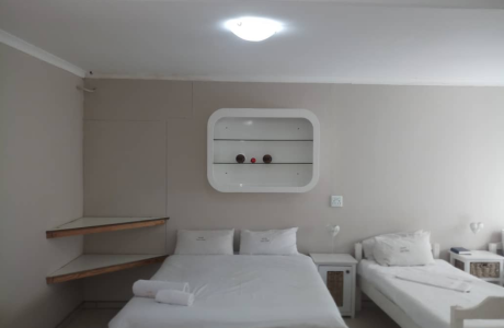 Room 8 – Triple Room
